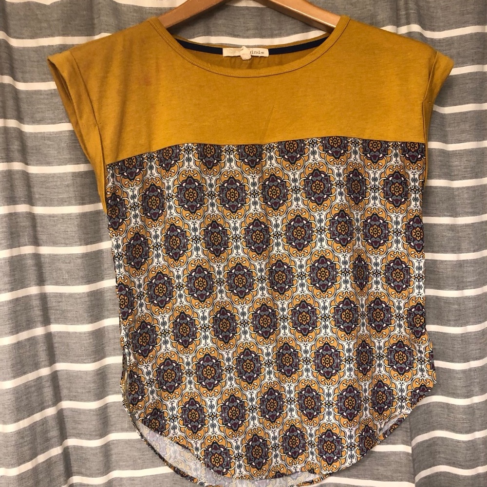 Women’s Shirt